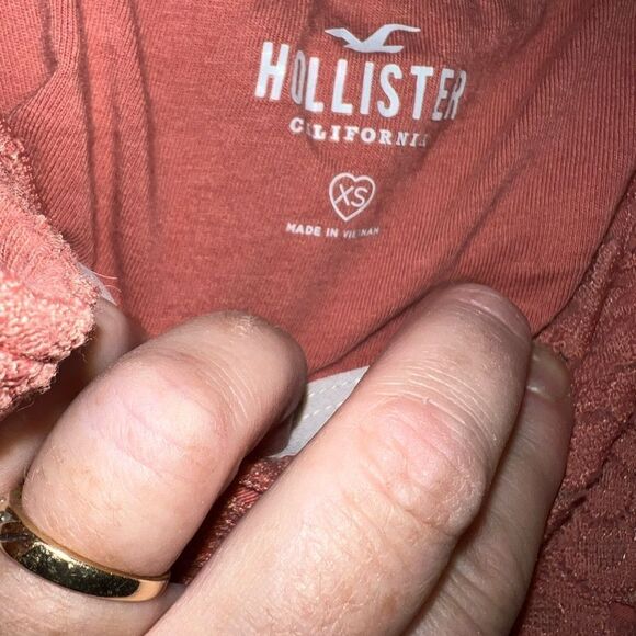 ❄️ HOLLISTER BODYSUIT- Size XS - Never worn - Picture 4 of 4